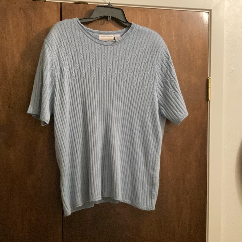 Alfred Dunner Blue Short Sleeve sweater